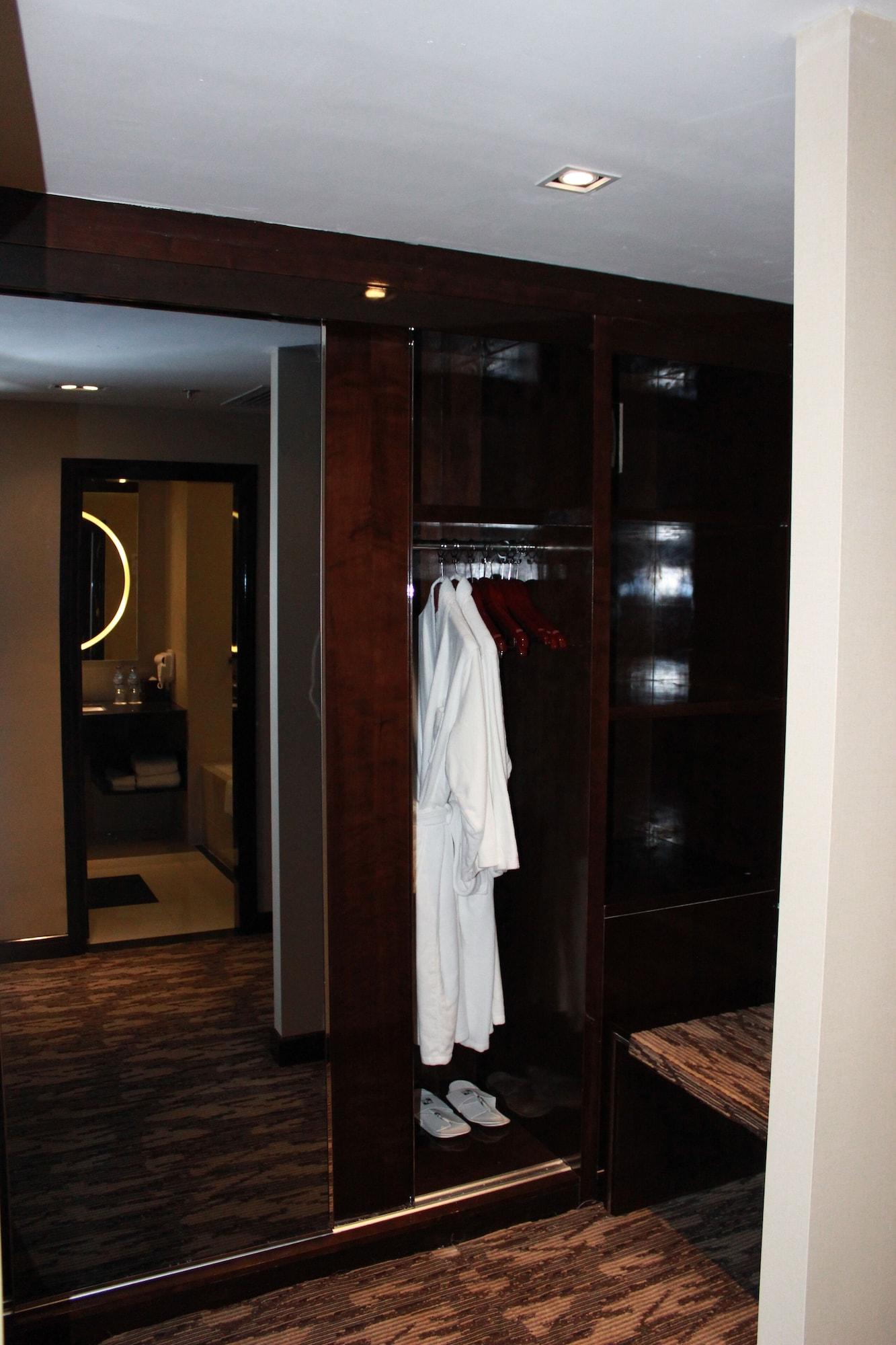 Swiss-Belhotel Harbour Bay Nagoya Esterno foto